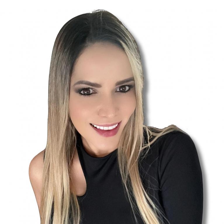 Alejandra Del Toro